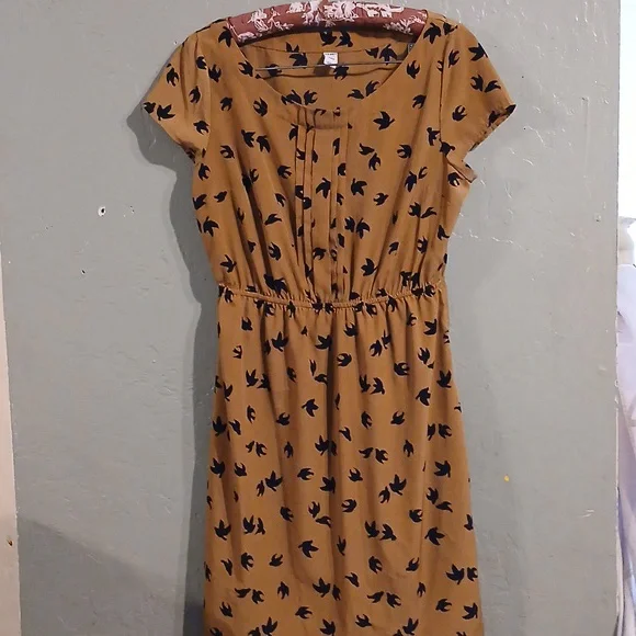 Old Navy woman's bird dress M - Picture 1 of 5